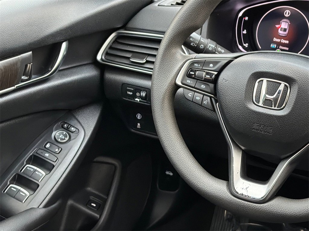 Used 2020 Honda Accord EX image 19