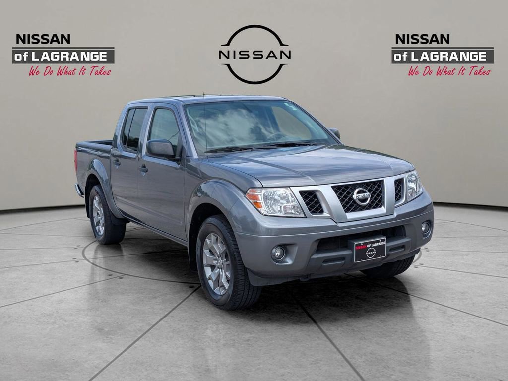 Used 2020 Nissan Frontier SV AWD/4WD image 3
