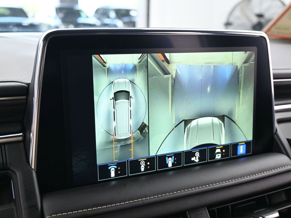 Used 2024 GMC Yukon SLT w/ SLT Luxury Package image 21