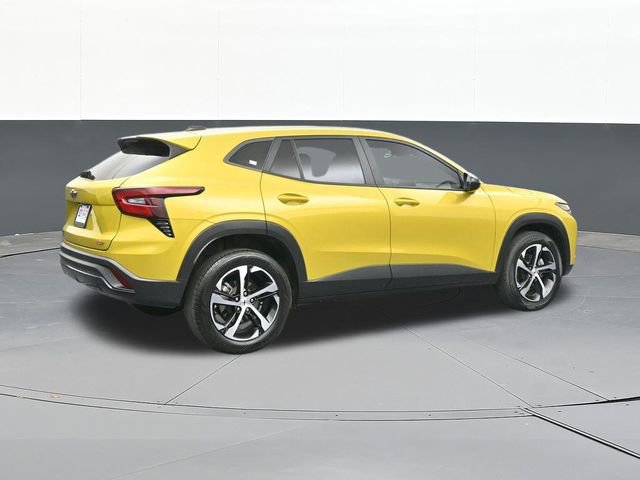 Used 2024 Chevrolet Trax RS image 16