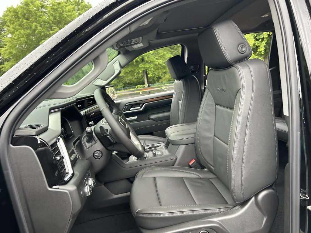 New 2025 GMC Sierra 1500 Denali w/ Technology Package image 41