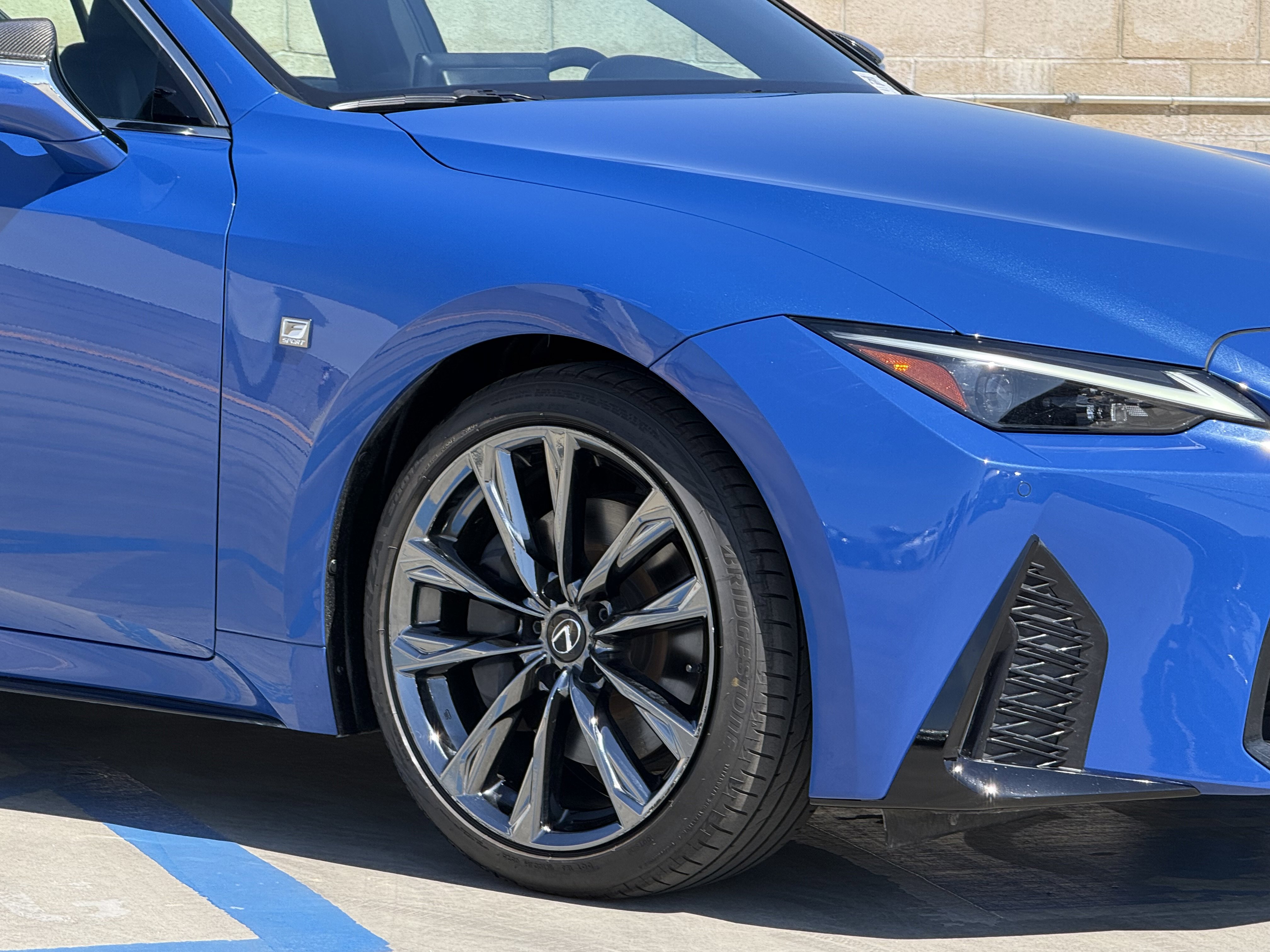 Certified 2023 Lexus IS 350 F Sport image 4