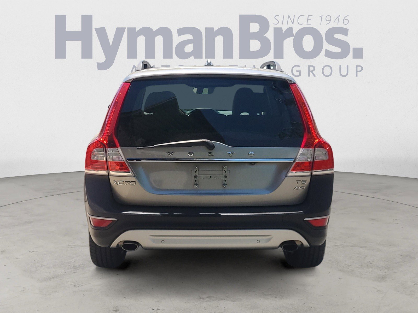 Used 2016 Volvo XC70 T5 Platinum w/ Protection Package AWD/4WD image 4