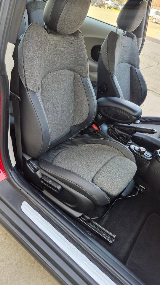Used 2015 MINI Cooper 2-Door Hardtop image 44