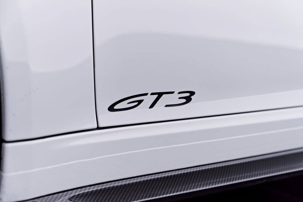 Used 2018 Porsche 911 GT3 RWD image 28