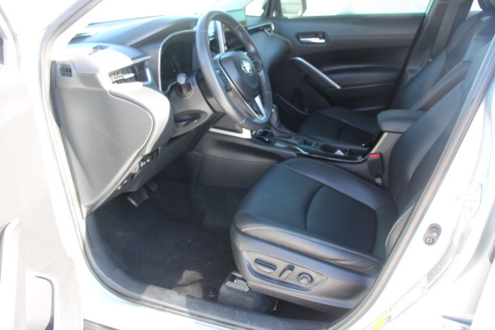 Certified 2024 Toyota Corolla Cross XLE w/ Convenience Package AWD/4WD image 11