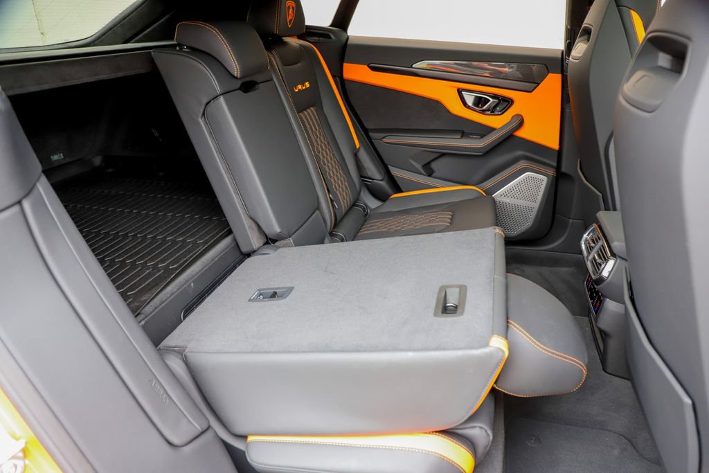 Used 2024 Lamborghini Urus S AWD/4WD image 58