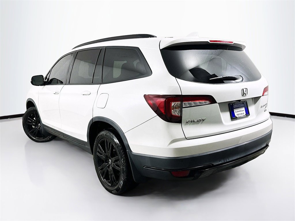 Certified 2022 Honda Pilot Black Edition image 6