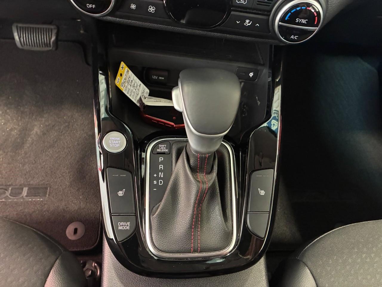 Used 2024 Kia Soul GT-Line w/ GT-Line Technology Package image 16