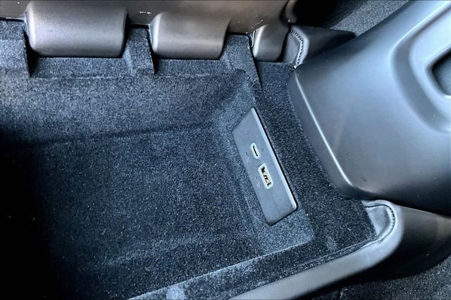 Used 2025 Chevrolet Corvette Stingray Premium Cpe w/ 3LT image 14