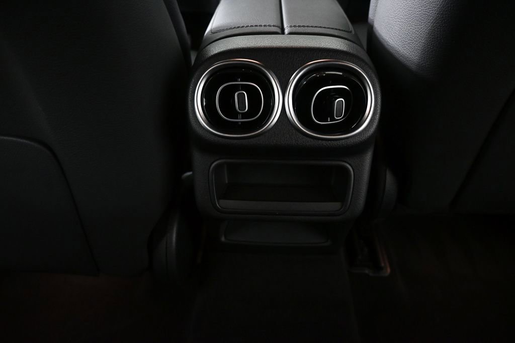 Certified 2024 Mercedes-Benz GLC 300 4MATIC image 17