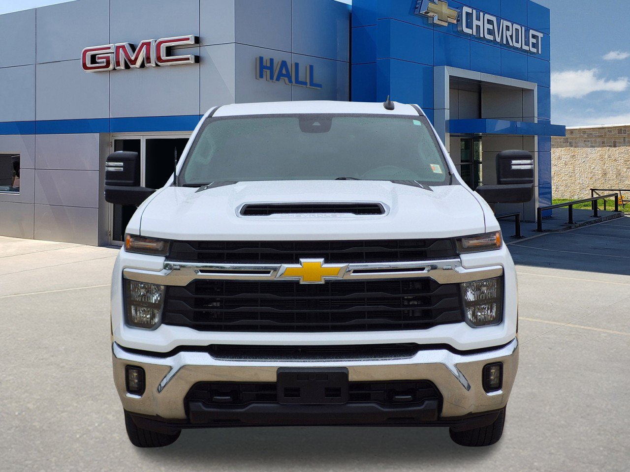 Certified 2025 Chevrolet Silverado 2500 LT w/ Convenience Package AWD/4WD image 2