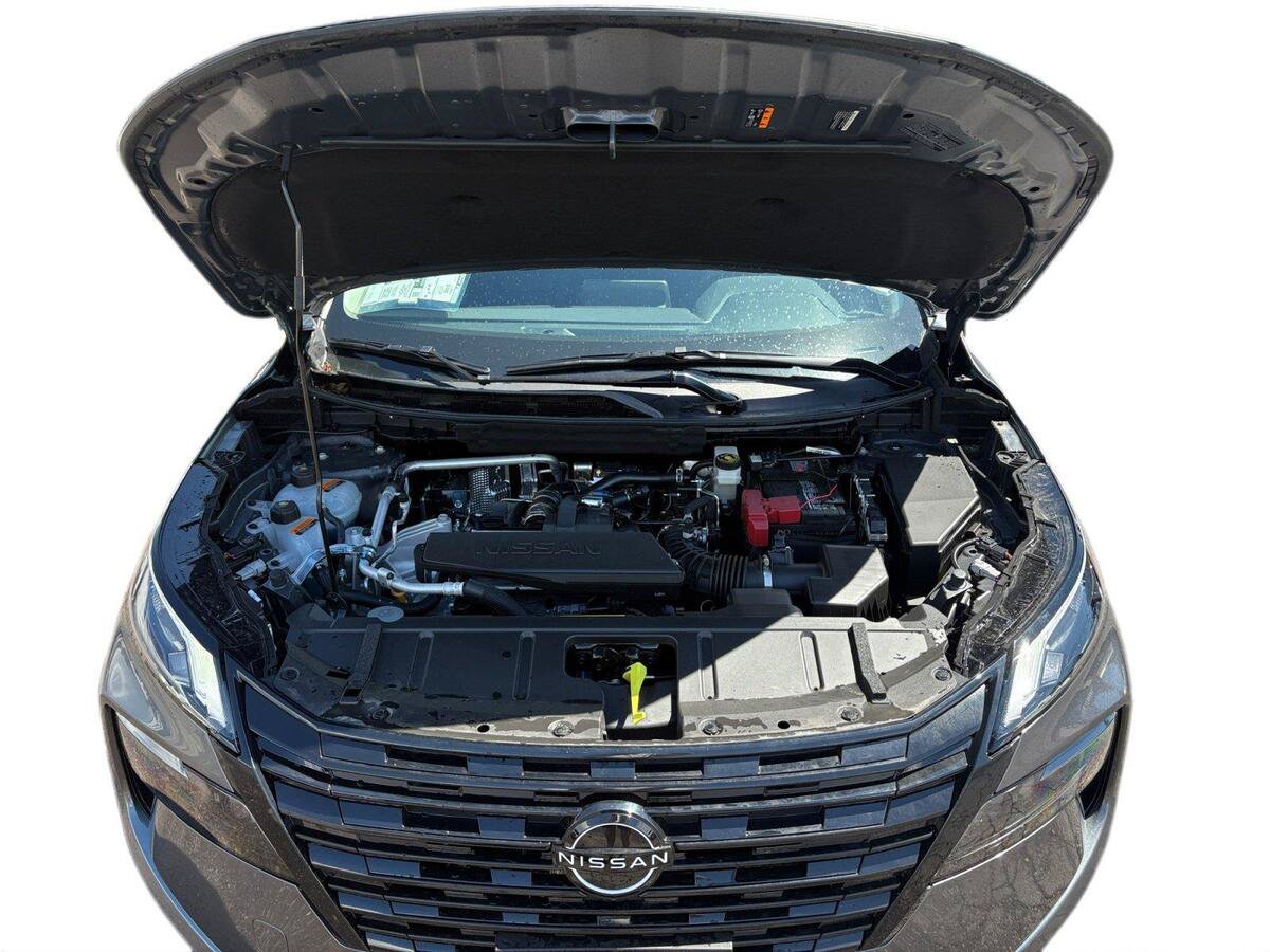 New 2026 Nissan Rogue Dark Armor AWD/4WD image 18
