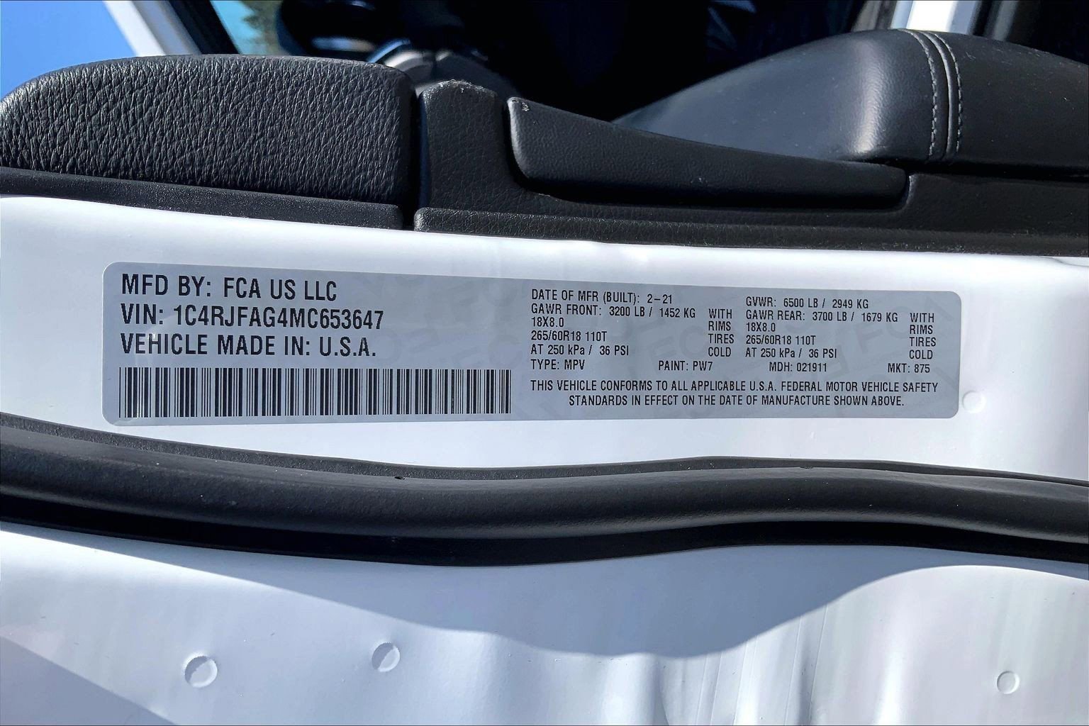 Certified 2021 Jeep Grand Cherokee Laredo AWD/4WD image 30