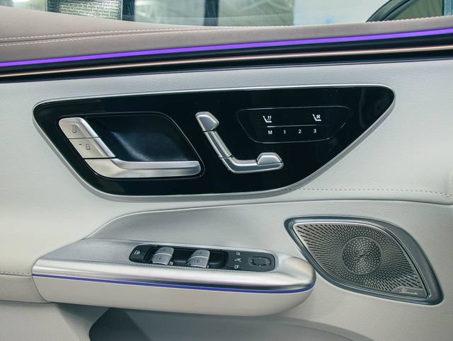 Certified 2023 Mercedes-Benz EQE 500 4MATIC Sedan image 11