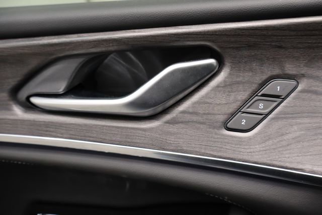 Used 2023 Jeep Grand Cherokee Overland image 20