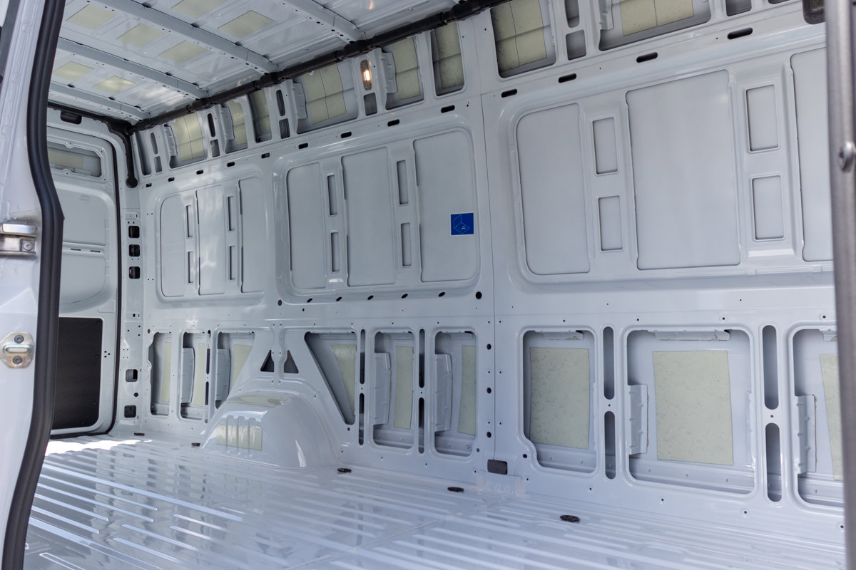 Used 2024 Mercedes-Benz Sprinter 2500 image 12