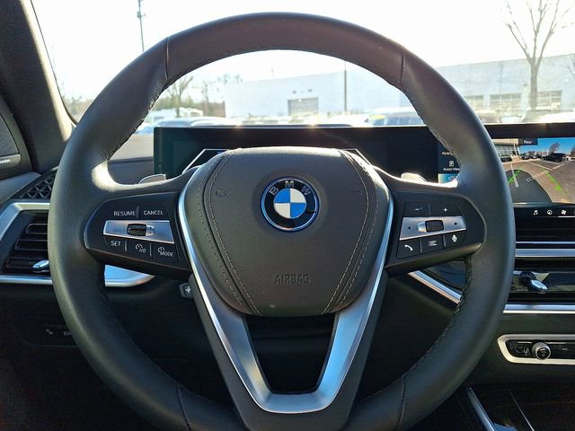 Used 2025 BMW X5 xDrive50e w/ Climate Comfort Package image 21