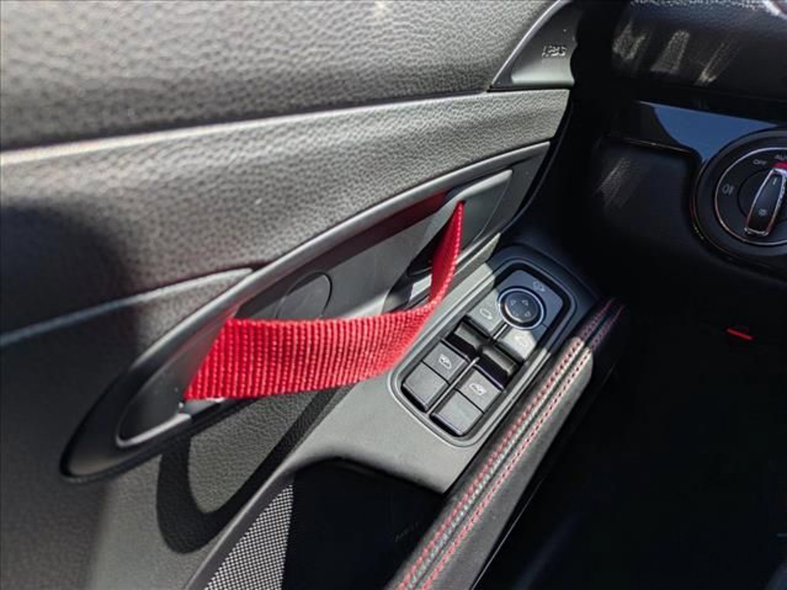 Used 2021 Porsche 718 Boxster image 20