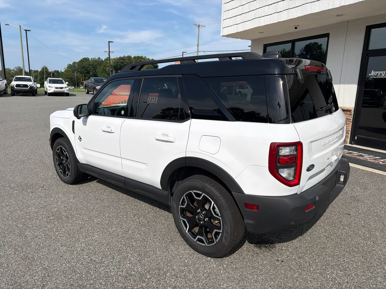 Used 2025 Ford Bronco Sport Outer Banks w/ Outer Banks Tech Package+ AWD/4WD image 7