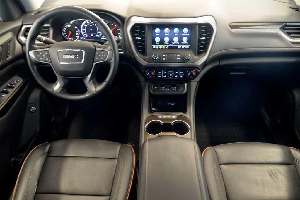 Used 2022 GMC Acadia AT4 w/ Technology Package image 17