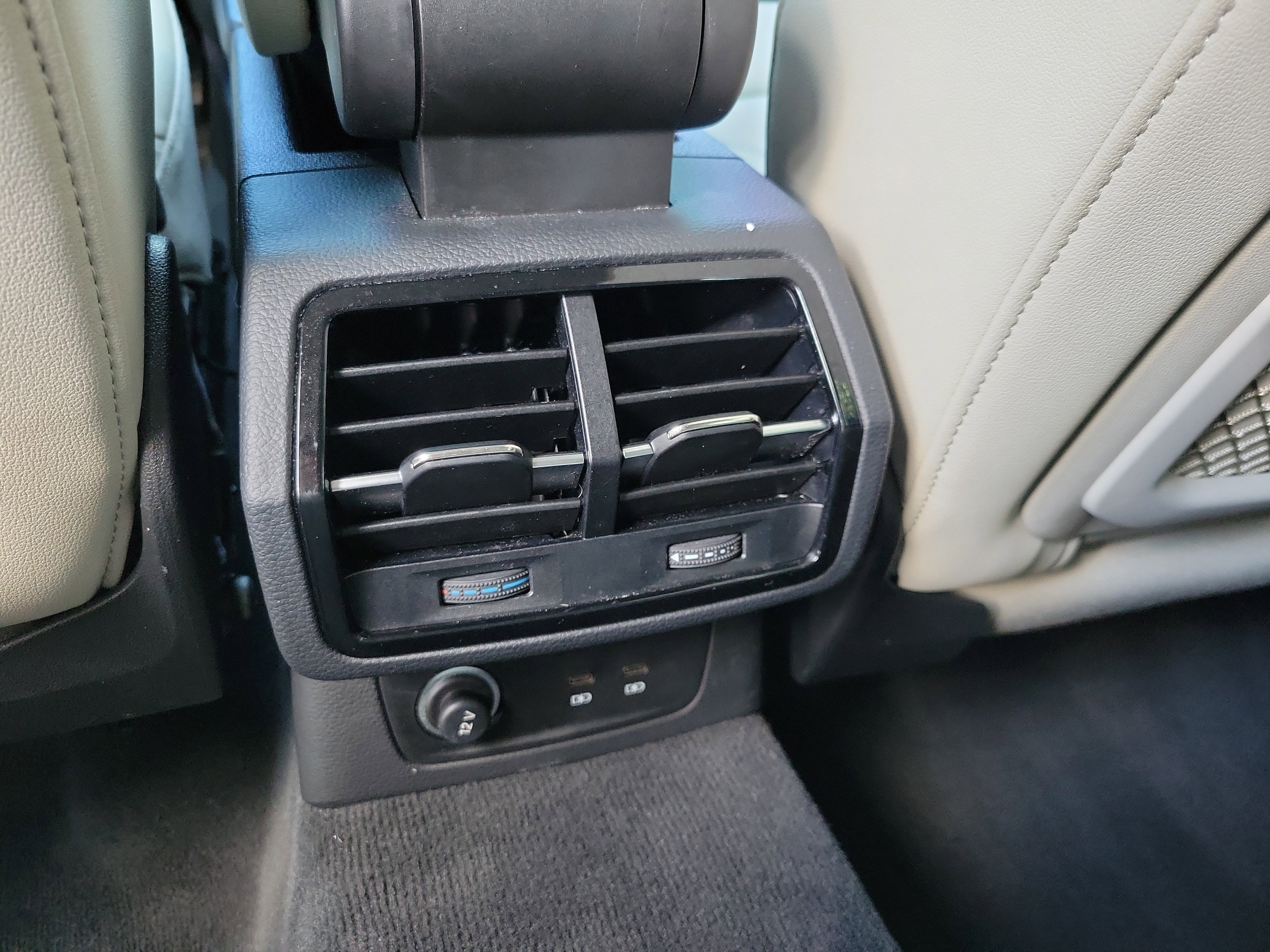 Used 2021 Audi Q3 2.0T Premium Plus w/ Premium Plus Package image 15