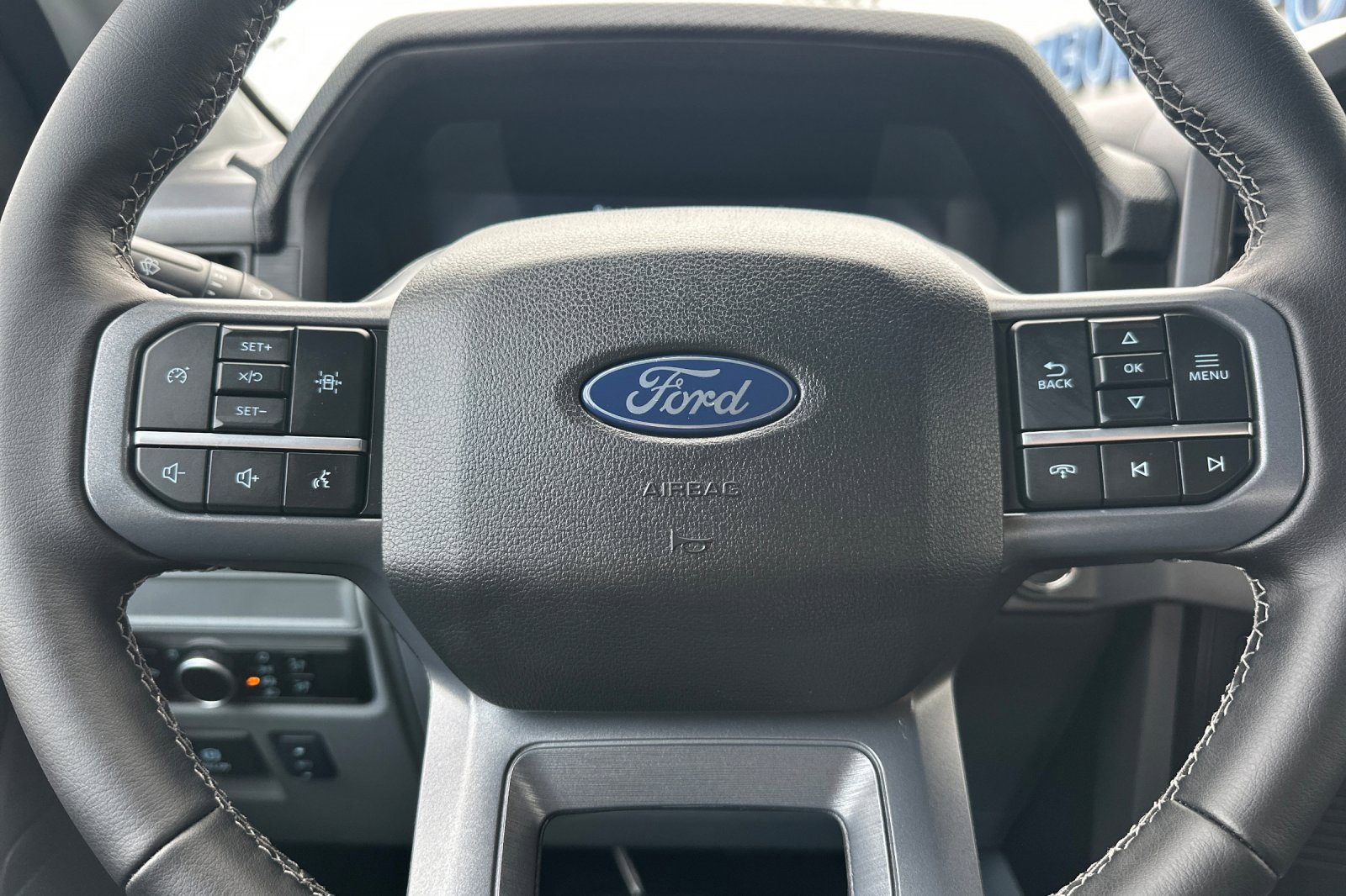 New 2025 Ford F150 Lightning XLT image 23