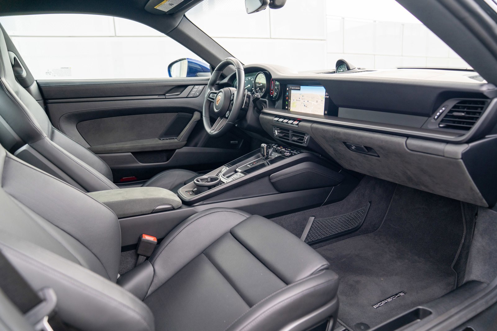 Certified 2024 Porsche 911 Carrera GTS image 23