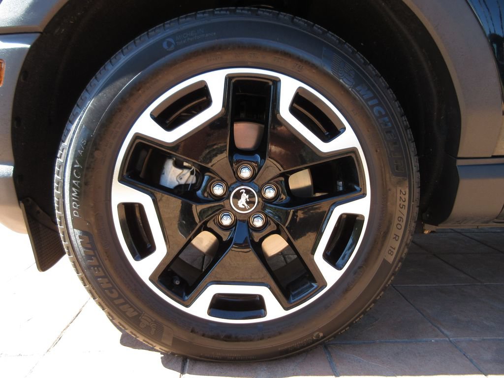 Certified 2023 Ford Bronco Sport Outer Banks AWD/4WD image 8