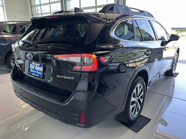 Used 2020 Subaru Outback Premium w/ Popular Package #1 AWD/4WD image 17