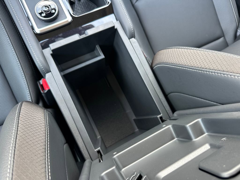 New 2026 Nissan Pathfinder SL w/ SL Premium Package image 31
