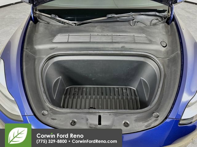 Used 2021 Tesla Model Y Long Range AWD/4WD image 30