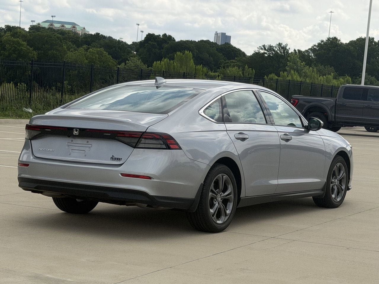Used 2023 Honda Accord EX image 4