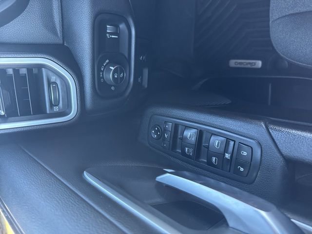 Used 2020 RAM 1500 Big Horn AWD/4WD image 18