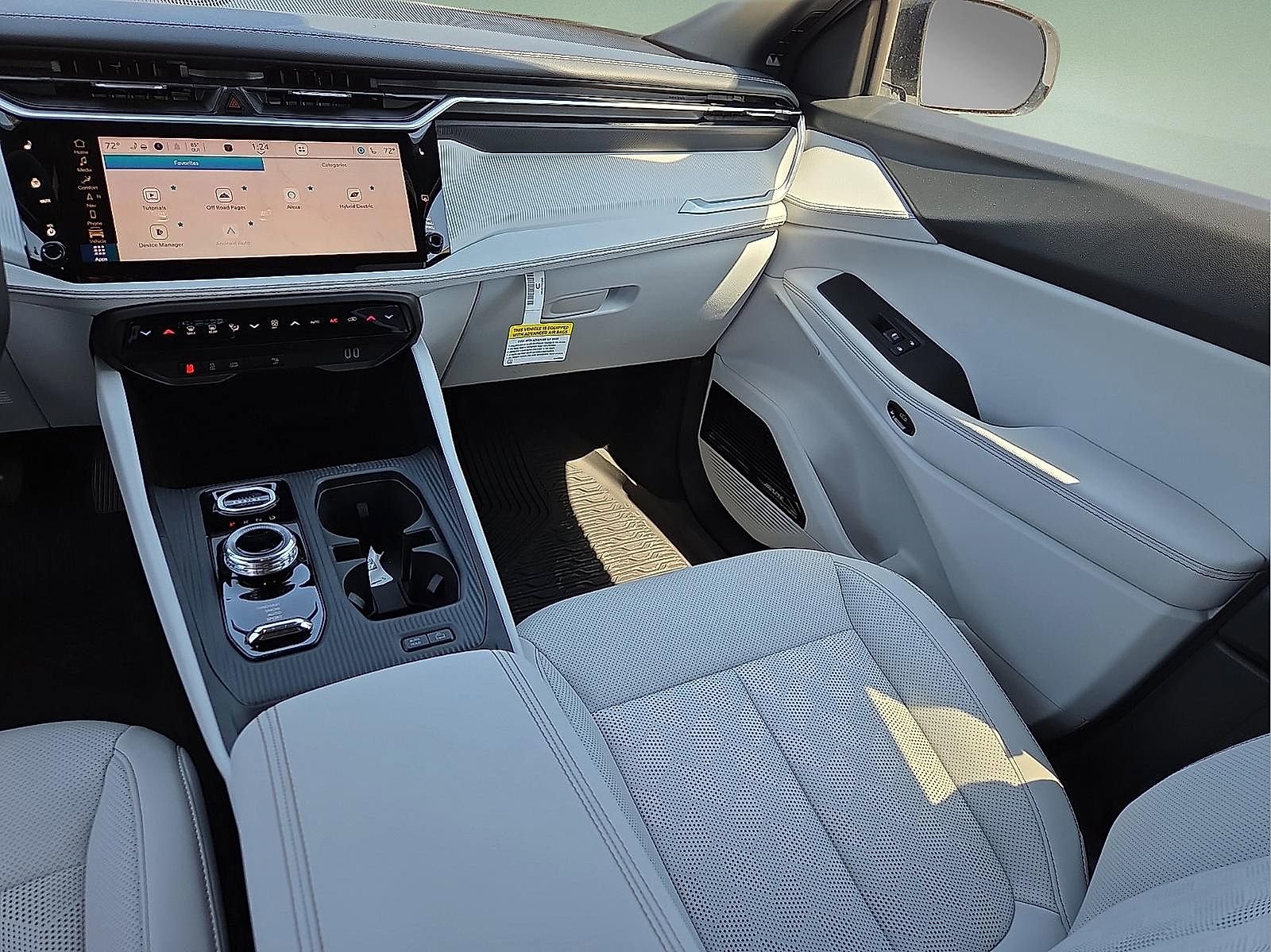 New 2026 Jeep Cherokee Overland AWD/4WD image 12