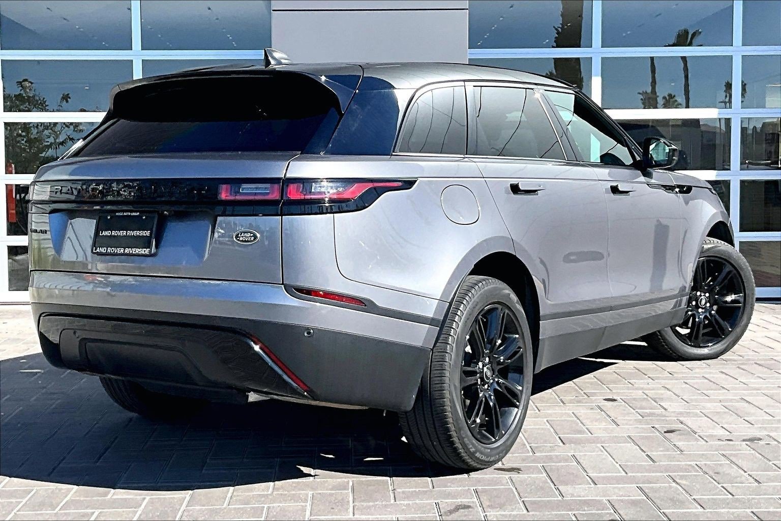 Used 2023 Land Rover Range Rover Velar S image 13