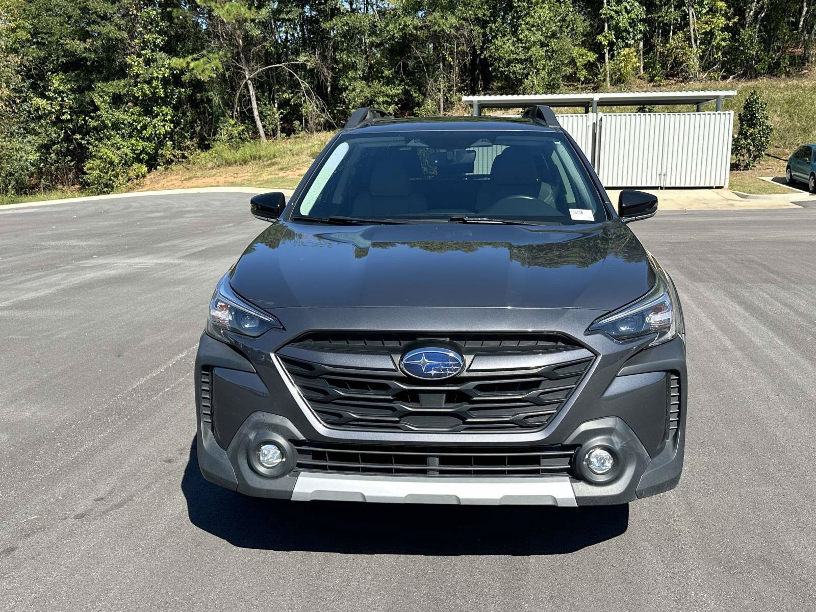 Used 2023 Subaru Outback Limited AWD/4WD image 2
