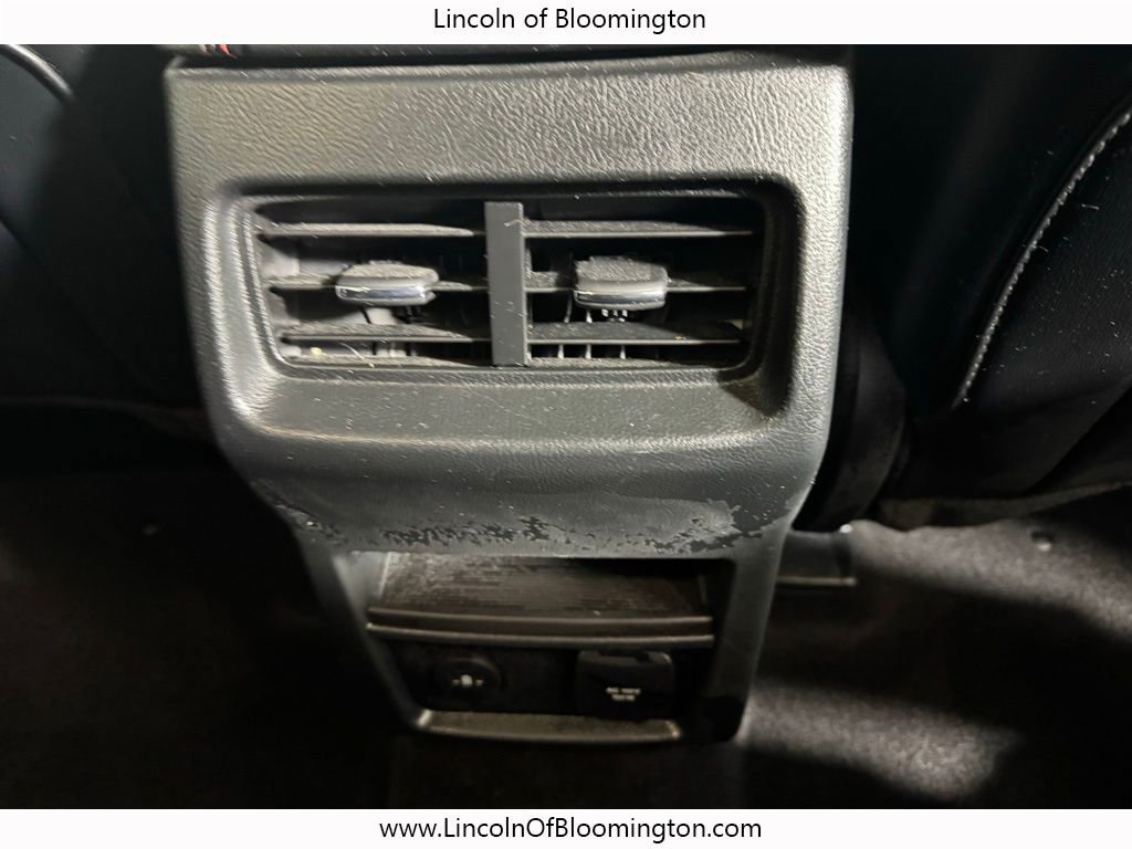 Used 2024 Ford Edge ST-Line image 22