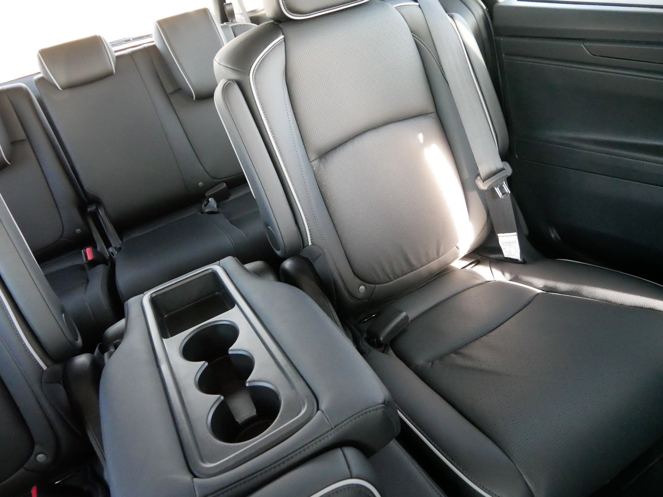 Certified 2026 Honda Odyssey Elite image 14