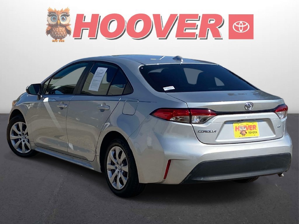 Used 2025 Toyota Corolla LE w/ Convenience Package FWD image 6
