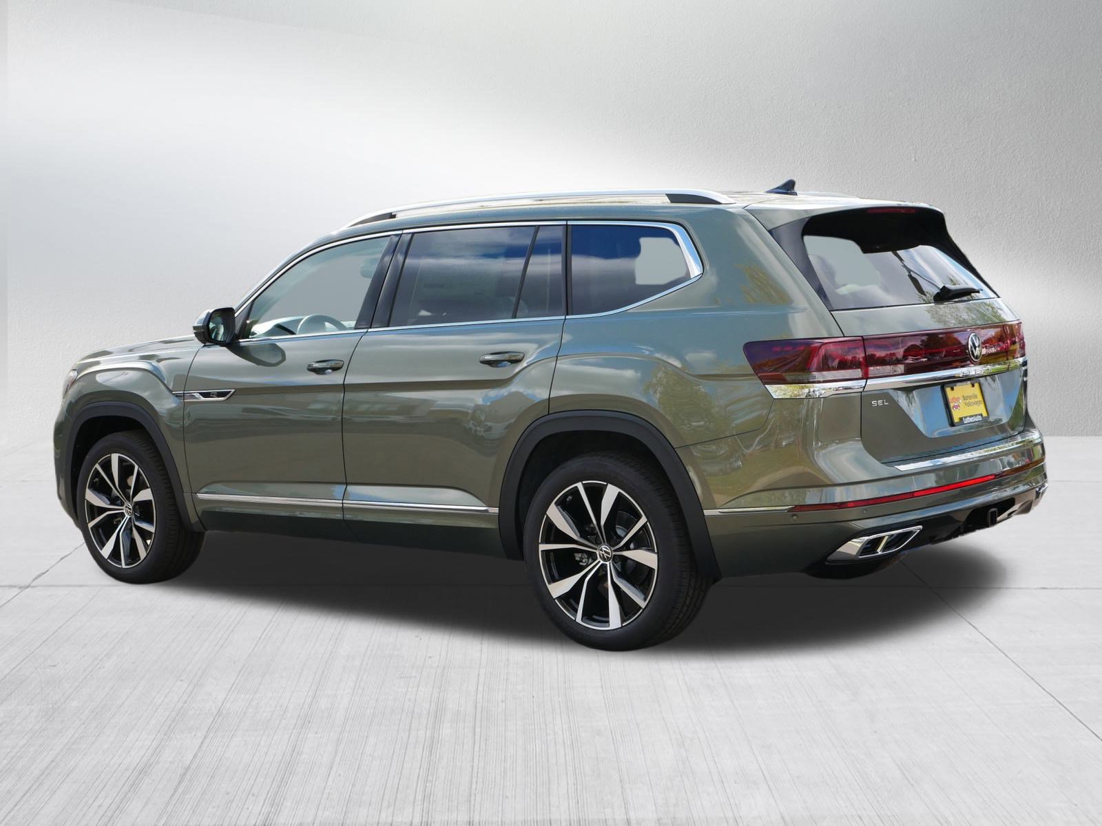 New 2026 Volkswagen Atlas SEL Premium R-Line image 3