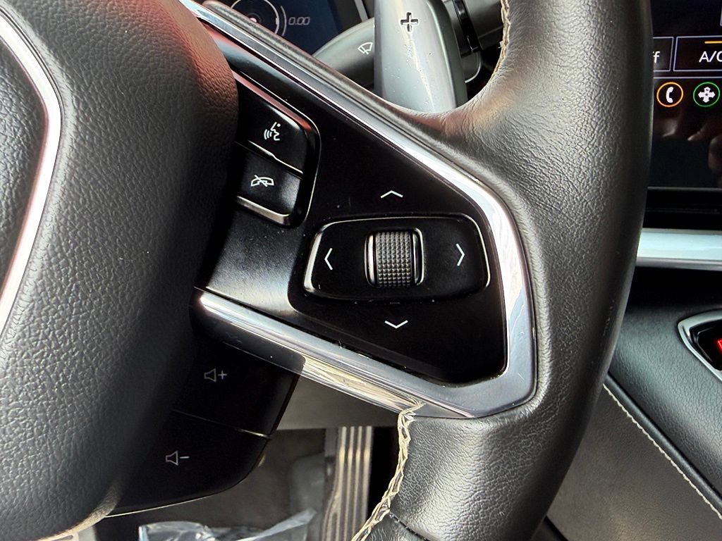 Used 2022 Chevrolet Corvette Stingray Coupe w/ Z51 Performance Package RWD image 22