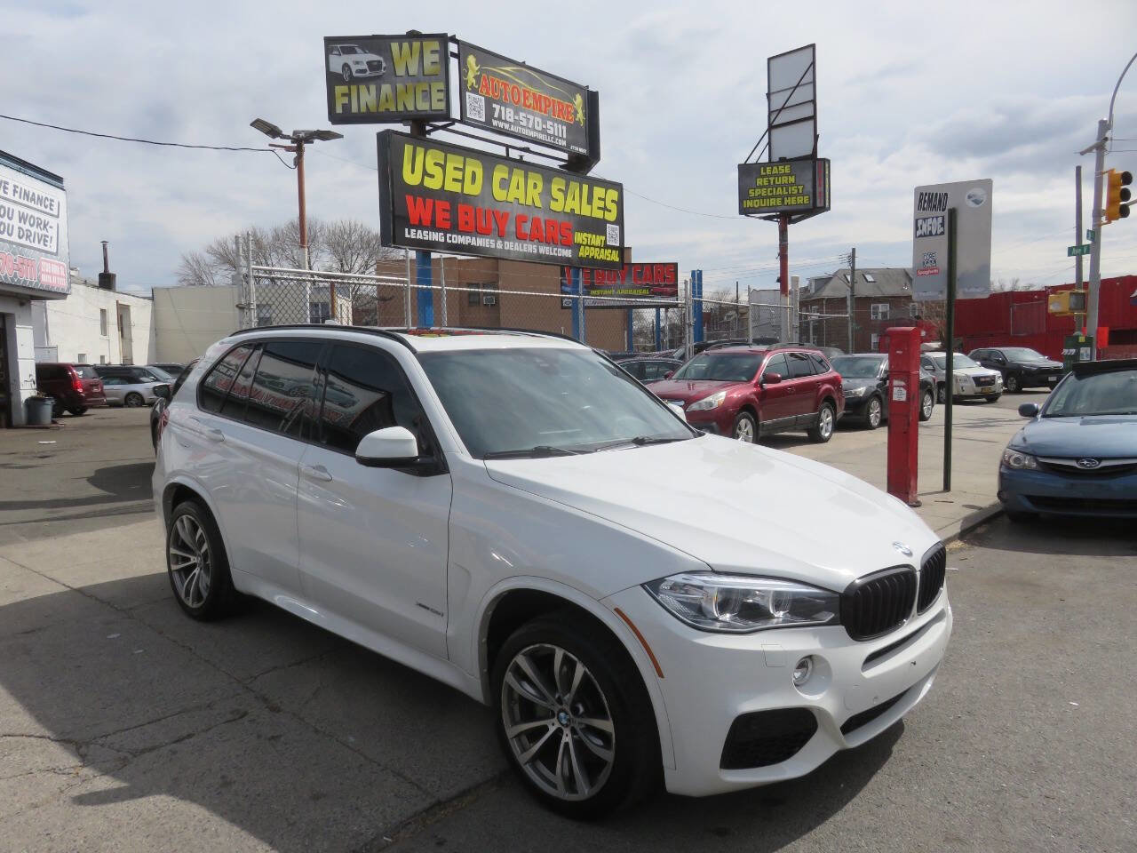 Used 2016 BMW X5 xDrive50i AWD/4WD image 3