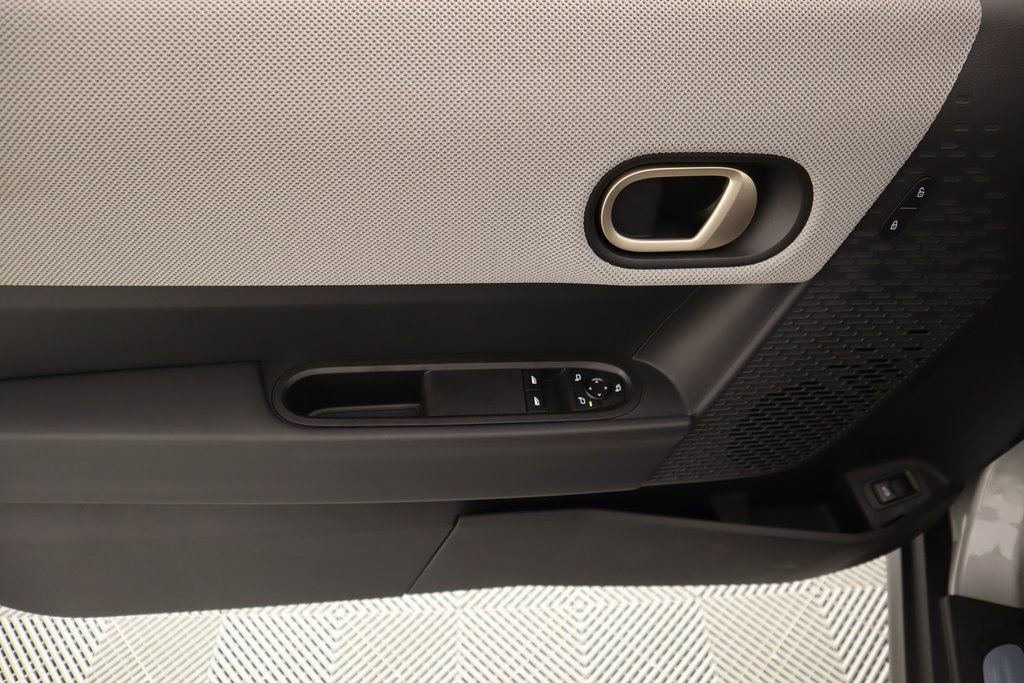 New 2025 MINI Cooper S image 17