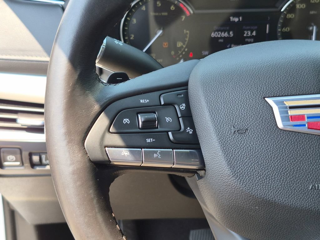 Used 2023 Cadillac XT4 Premium Luxury w/ Driver Assist Package FWD image 18