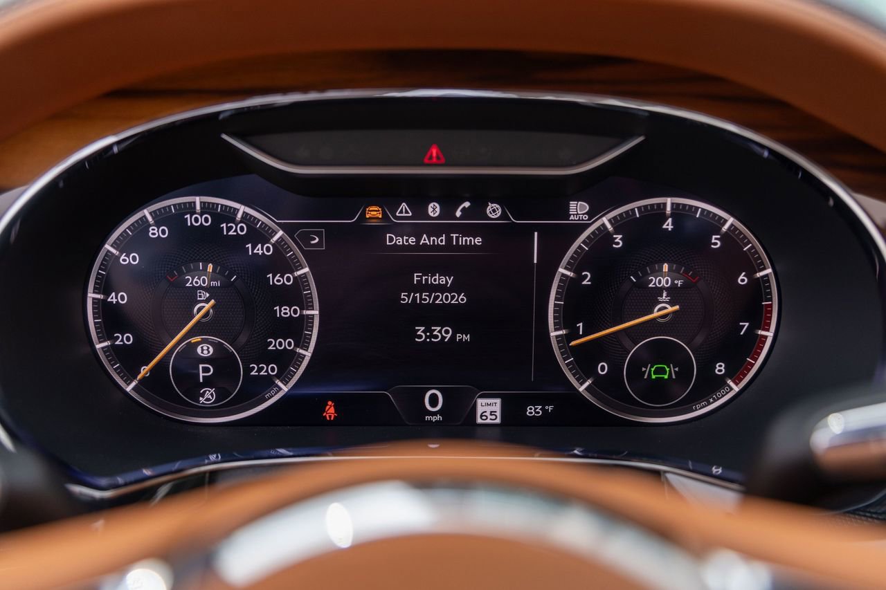 Used 2023 Bentley Continental GT Azure AWD/4WD image 33