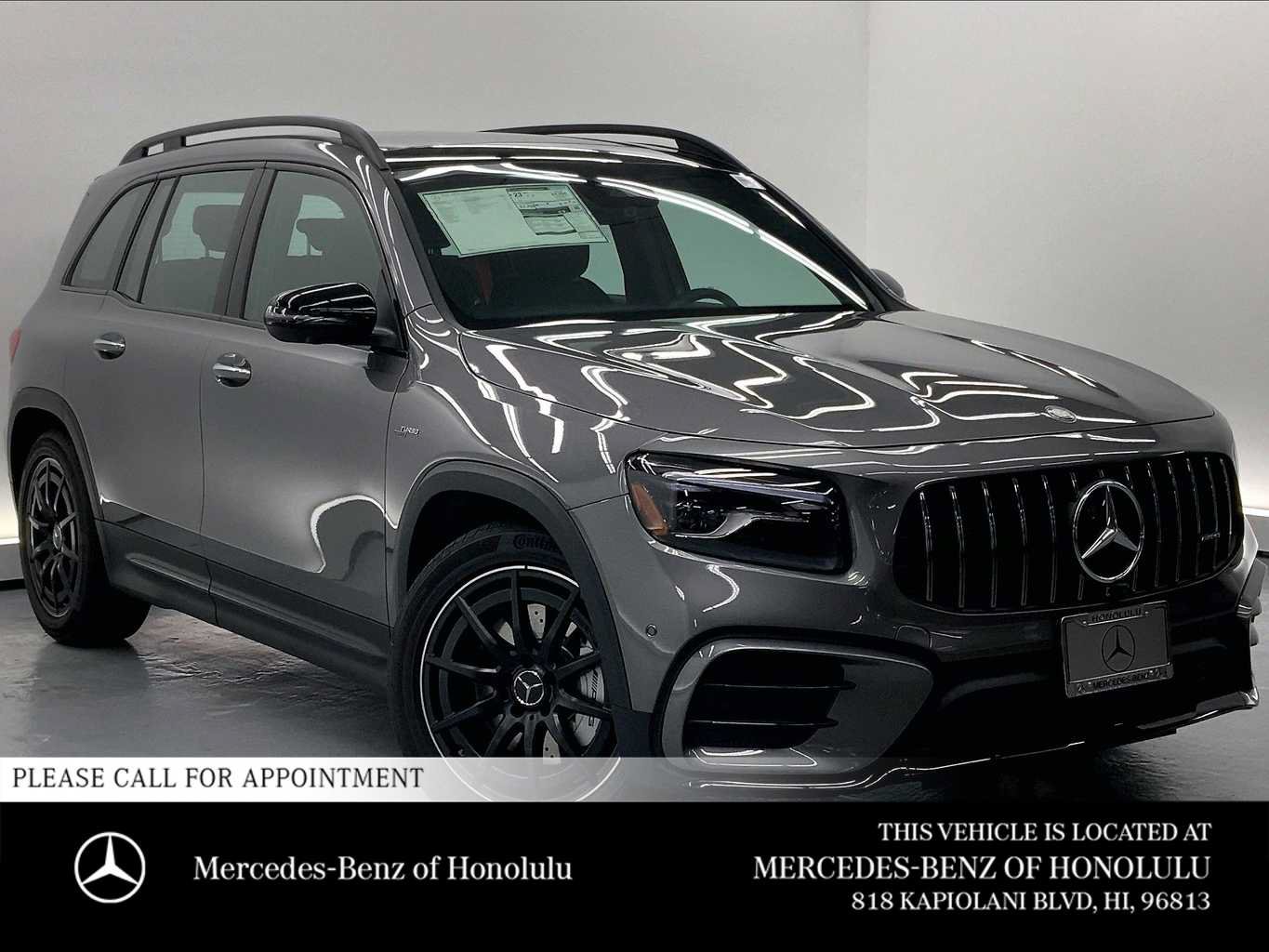 Certified 2025 Mercedes-Benz GLB 35 AMG 4MATIC image 1
