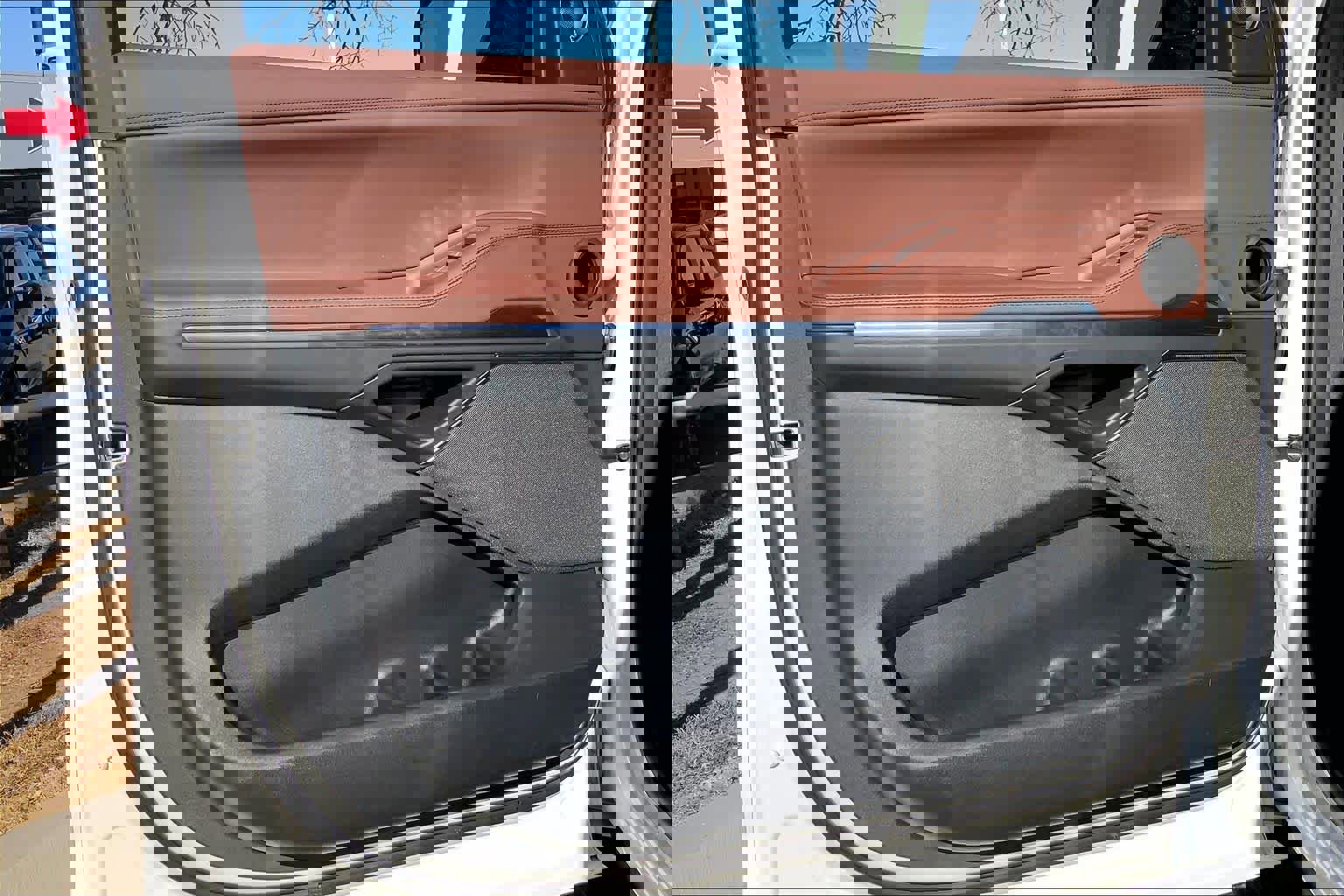 New 2025 Lincoln Navigator L Reserve image 10