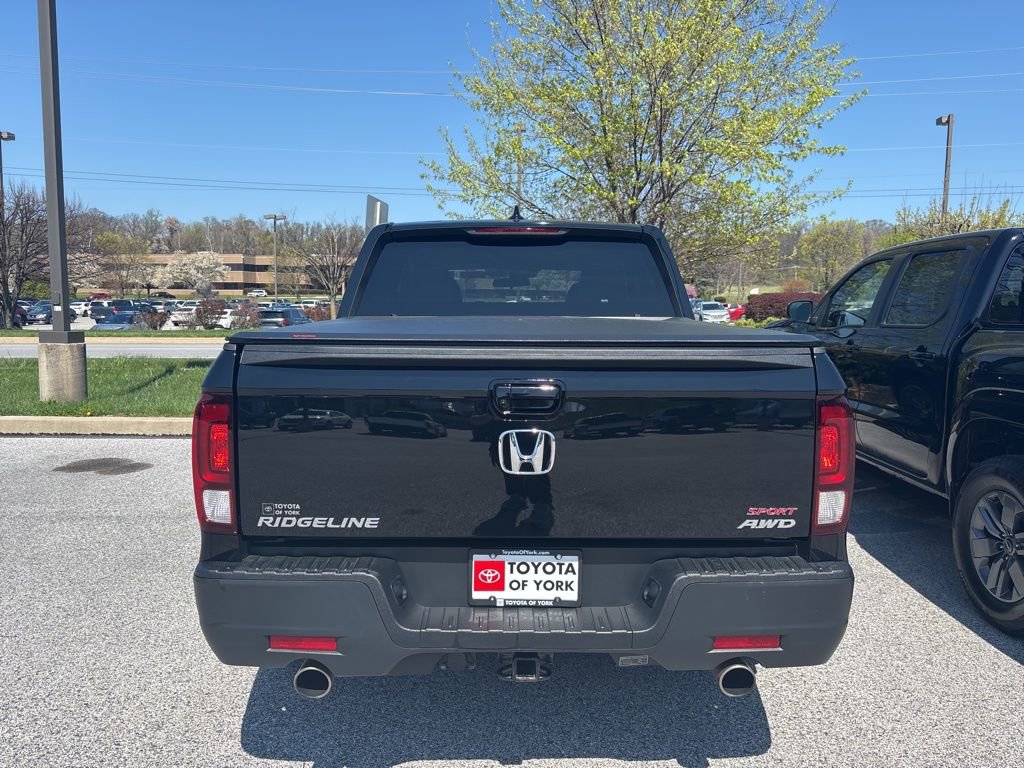 Used 2023 Honda Ridgeline Sport image 6