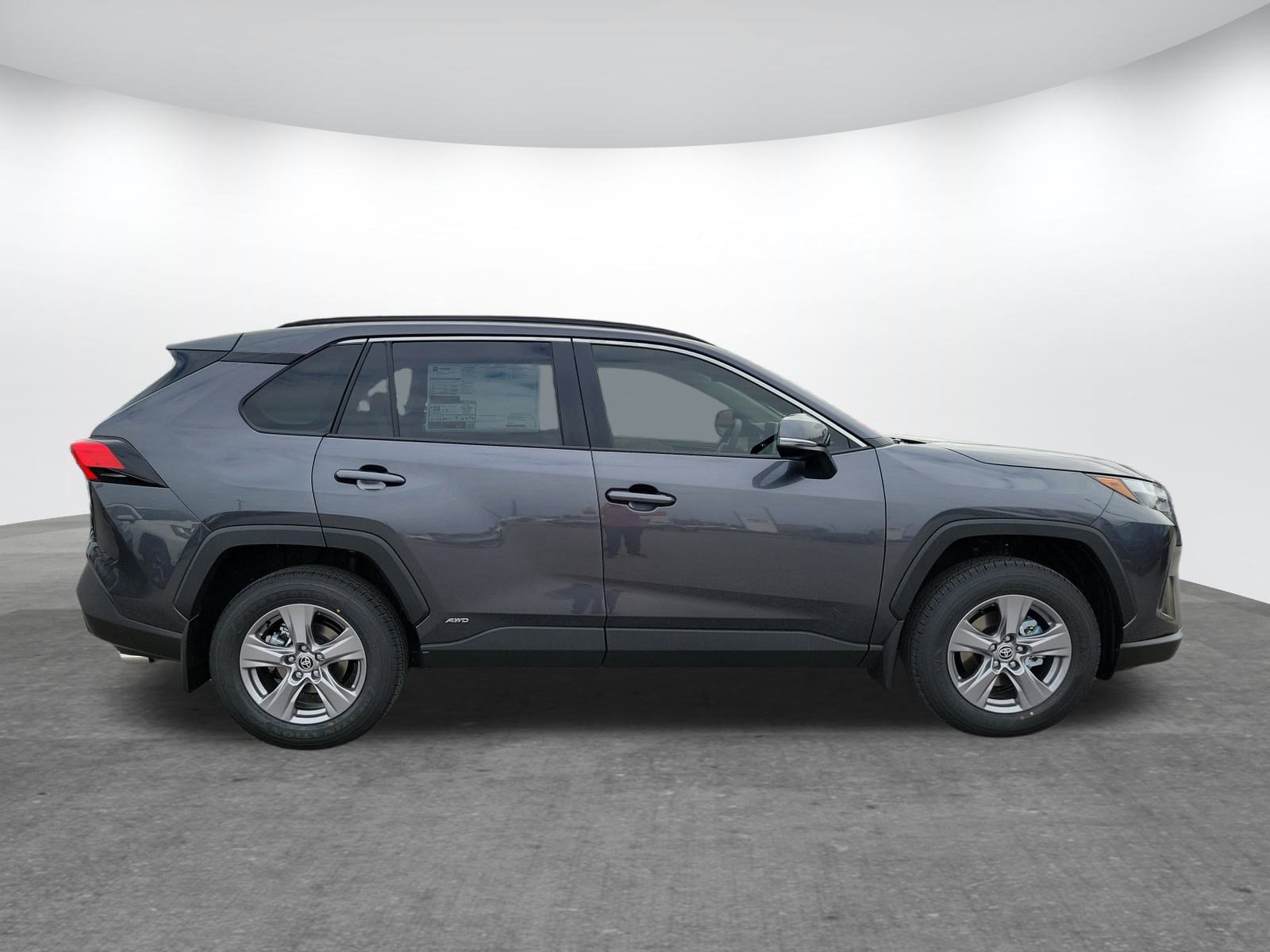 New 2025 Toyota RAV4 XLE image 4
